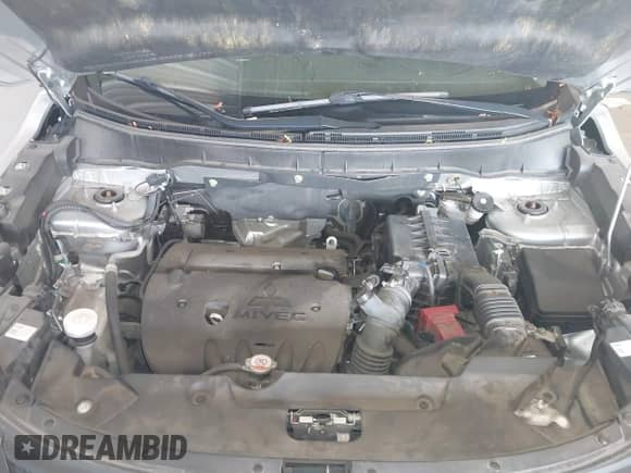 2021 Mitsubishi Outlander ES z VIN JA4ARUAU6MU027277, wystawiony jako IAAI lot #42273038 z przebiegiem 79 630 mil mil oraz . Historia ofert i sprzedaży dostępna na DreamBid. Obrazek 10.