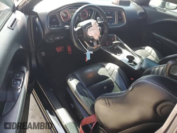 2018 Dodge Challenger SRT Hellcat Widebody with VIN 2C3CDZC97JH138166, listed as a Copart auction lot 60575735 with 36,686 mi miles and Salvage title. Bid and sale history available at DreamBid. Image 8.