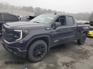 2023 GMC Sierra 1500 с VIN 1GTVUCE82PZ327869, выставлен на аукционе Copart как лот 83739534 с пробегом 10 440 миль миль и Списание • Salvage title. История ставок и продаж доступна на DreamBid. Изображение 1.