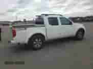 2013 Nissan Frontier Pro-4X z VIN 1N6AD0EVXDN754915, wystawiony jako Copart lot #86780335 z przebiegiem 168 487 mil mil oraz Szkoda całkowita • Salvage title. Historia ofert i sprzedaży dostępna na DreamBid. Obrazek 3.