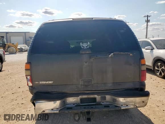 2006 Chevrolet Tahoe LS with VIN 1GNEC13V56J119764, listed as a Copart auction lot 68263755 with 318,699 mi miles and Salvage title. Bid and sale history available at DreamBid. Image 6.