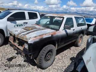 1991 Chevrolet Blazer с VIN 1GNCT18Z9M8153262, выставлен на аукционе Copart как лот 55113765 с пробегом Не указан миль и Чистый • Clean title. История ставок и продаж доступна на DreamBid. Изображение 1.