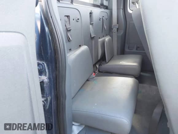 2005 Dodge Dakota ST with VIN 1D7HW22K75S294445, listed as a IAAI auction lot 41527655 with 112,155 mi miles and . Bid and sale history available at DreamBid. Image 8.