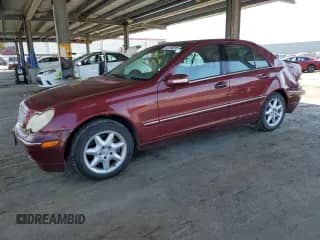 2002 Mercedes-Benz C 230/260/280/320 с VIN WDBRF64J32F266042, выставлен на аукционе Copart как лот 53196315 с пробегом 178 006 миль миль и Списание • Salvage title. История ставок и продаж доступна на DreamBid. Изображение 1.