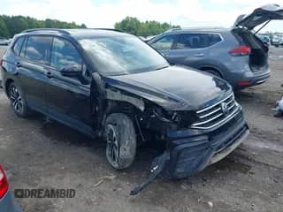 2023 Volkswagen Tiguan S с VIN 3VVRB7AX0PM047141, выставлен на аукционе IAAI как лот 42524650 с пробегом 41 765 миль миль и . История ставок и продаж доступна на DreamBid. Изображение 1.
