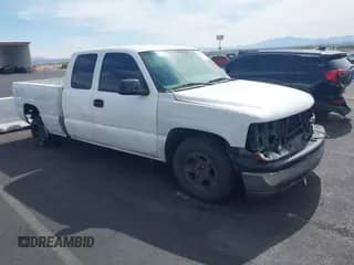 2005 Chevrolet Silverado 1500 Work Truck z VIN 1GCEC19X85Z350949, wystawiony jako IAAI lot #42914515 z przebiegiem 133 957 mil mil oraz . Historia ofert i sprzedaży dostępna na DreamBid. Obrazek 1.