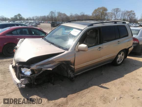 2005 Toyota Highlander с VIN JTEDP21A350063385, выставлен на аукционе IAAI как лот 41888656 с пробегом Не указан миль и . История ставок и продаж доступна на DreamBid. Изображение 16.
