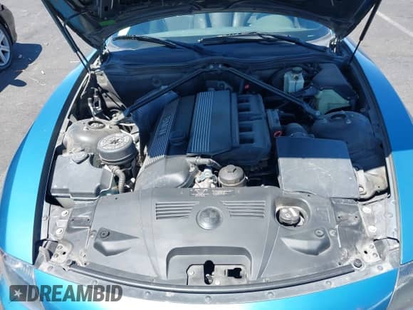 2003 BMW Z4 2.5i with VIN 4USBT33493LR63802, listed as a IAAI auction lot 42884877 with 164,983 mi miles and . Bid and sale history available at DreamBid. Image 10.