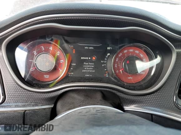 2018 Dodge Challenger SRT Hellcat with VIN 2C3CDZC94JH121695, listed as a Copart auction lot 55654195 with 60,467 mi miles and Salvage title. Bid and sale history available at DreamBid. Image 9.