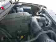 2009 Chevrolet Suburban 2LT z VIN 1GNFC26089R264006, wystawiony jako IAAI lot #42761708 z przebiegiem 199 609 mil mil oraz . Historia ofert i sprzedaży dostępna na DreamBid. Obrazek 19.