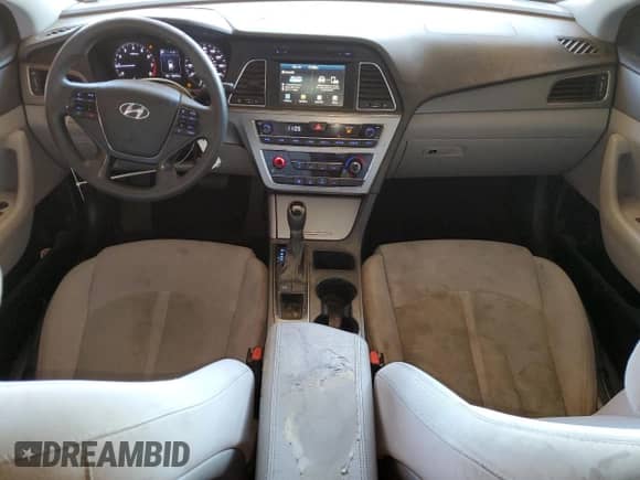 2016 Hyundai Sonata SE с VIN 5NPE24AFXGH290707, выставлен на аукционе Copart как лот 82101685 с пробегом 160 797 миль миль и Списание • Salvage title. История ставок и продаж доступна на DreamBid. Изображение 8.