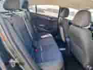 2017 Chevrolet Cruze LT z VIN 1G1BE5SM2H7229623, wystawiony jako Copart lot #81156865 z przebiegiem 111 648 mil mil oraz Szkoda całkowita • Salvage title. Historia ofert i sprzedaży dostępna na DreamBid. Obrazek 10.