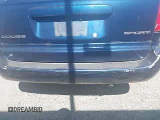 2002 Dodge Caravan Sport z VIN 1B4GP443X2B707150, wystawiony jako IAAI lot #43446280 z przebiegiem 223 264 mil mil oraz . Historia ofert i sprzedaży dostępna na DreamBid. Obrazek 6.