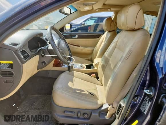 2013 Hyundai Genesis 3.8L with VIN KMHGC4DD2DU232300, listed as a Copart auction lot 85719285 with 126,794 mi miles and Salvage title. Bid and sale history available at DreamBid. Image 7.