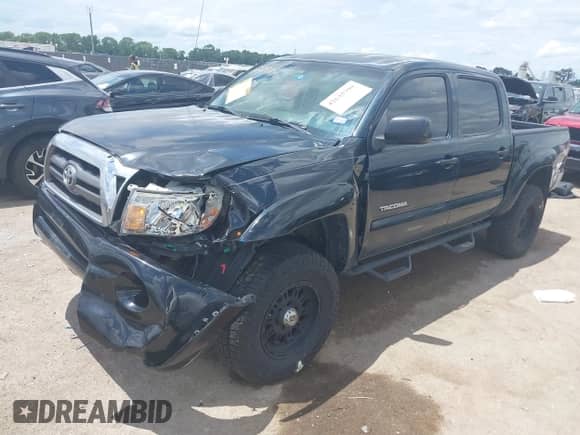 2010 Toyota Tacoma PreRunner z VIN 3TMJU4GN9AM098977, wystawiony jako IAAI lot #42642799 z przebiegiem 206 056 mil mil oraz . Historia ofert i sprzedaży dostępna na DreamBid. Obrazek 17.
