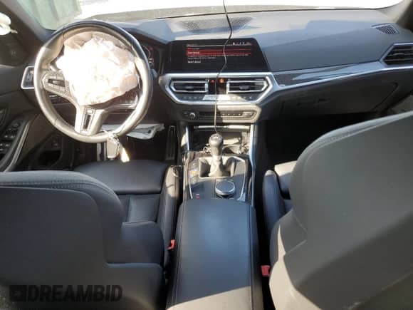 2021 BMW M3 with VIN WBS53AY06MFL37453, listed as a Copart auction lot 44033564 with 21,598 mi miles and Salvage title. Bid and sale history available at DreamBid. Image 8.