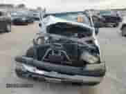 2005 Chevrolet Silverado 1500 с VIN 1GCEC14X35Z327120, выставлен на аукционе Copart как лот 82349105 с пробегом Не указан миль и Списание • Salvage title. История ставок и продаж доступна на DreamBid. Изображение 5.