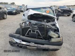 2005 Chevrolet Silverado 1500 с VIN 1GCEC14X35Z327120, выставлен на аукционе Copart как лот 82349105 с пробегом Не указан миль и Списание • Salvage title. История ставок и продаж доступна на DreamBid. Изображение 5.