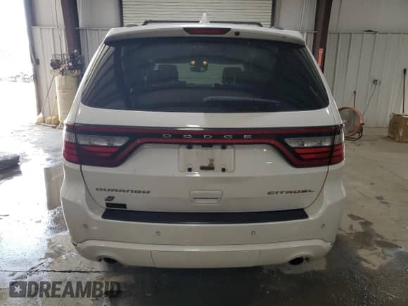 2018 Dodge Durango Citadel Anodized Platinum with VIN 1C4SDJET4JC101127, listed as a Copart auction lot 62551585 with 143,357 mi miles and Salvage title. Bid and sale history available at DreamBid. Image 6.