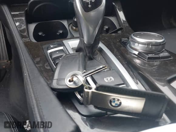 2016 BMW 5 Series 535i с VIN WBA5B1C59GG552298, выставлен на аукционе IAAI как лот 42958454 с пробегом 109 325 миль миль и . История ставок и продаж доступна на DreamBid. Изображение 11.