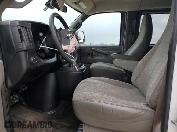 2019 Chevrolet City Express Cargo with VIN 1GAWGFFG3K1219814, listed as a Copart auction lot 79212014 with 128,353 mi miles and Salvage title. Bid and sale history available at DreamBid. Image 7.