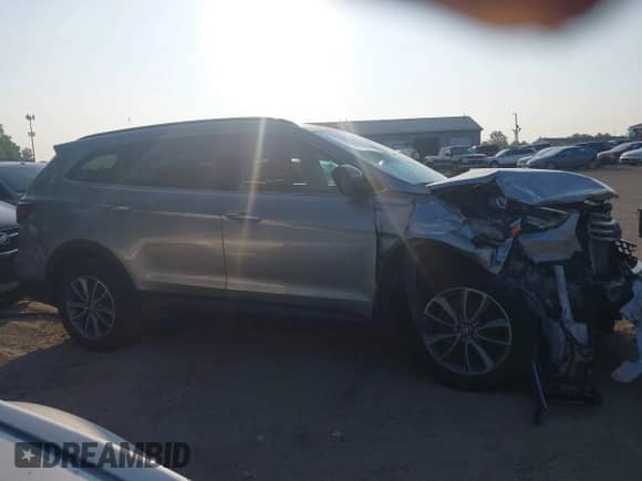 2017 Hyundai Santa Fe SE with VIN KM8SMDHF9HU184187, listed as a IAAI auction lot 42993708 with 109,134 mi miles and . Bid and sale history available at DreamBid. Image 13.