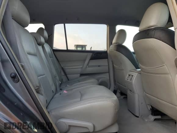 2008 Toyota Highlander z VIN JTEDS41A782006786, wystawiony jako Copart lot #84869385 z przebiegiem 260 630 mil mil oraz Szkoda całkowita • Salvage title. Historia ofert i sprzedaży dostępna na DreamBid. Obrazek 11.