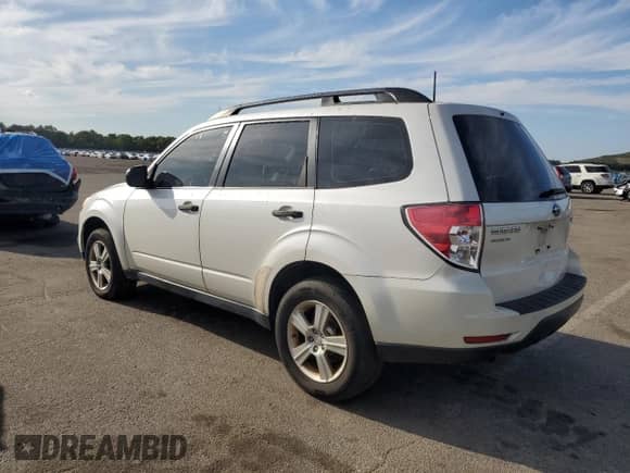 2011 Subaru Forester X с VIN JF2SHABC7BH728175, выставлен на аукционе Copart как лот 80881385 с пробегом 147 567 миль миль и Чистый • Clean title. История ставок и продаж доступна на DreamBid. Изображение 2.