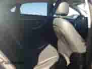 2013 Hyundai Elantra z VIN KMHD35LE6DU036959, wystawiony jako Copart lot #86460415 z przebiegiem 103 382 mil mil oraz Szkoda całkowita • Salvage title. Historia ofert i sprzedaży dostępna na DreamBid. Obrazek 10.