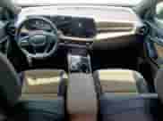 2025 Chevrolet Equinox FWD ACTIV z VIN 3GNAXKEG8SL227855, wystawiony jako Copart lot #56415065 z przebiegiem 5 277 mil mil oraz Czysty tytuł • Clean title. Historia ofert i sprzedaży dostępna na DreamBid. Obrazek 8.