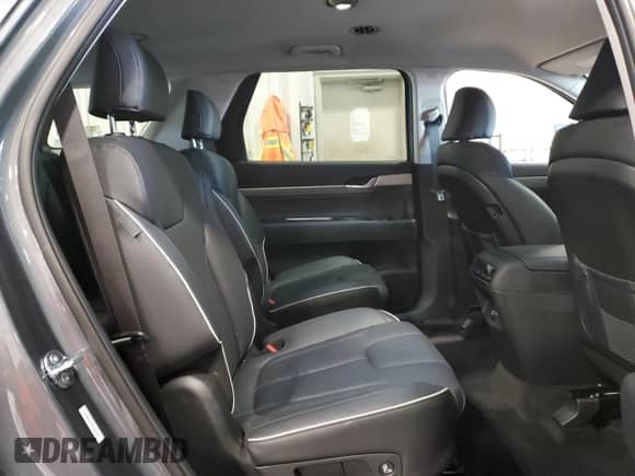 2025 Hyundai Palisade SEL с VIN KM8R2DGE3SU933666, выставлен на аукционе Copart как лот 71099345 с пробегом 2 944 миль миль и Списание • Salvage title. История ставок и продаж доступна на DreamBid. Изображение 11.