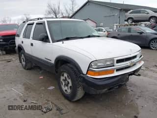 2003 Chevrolet Blazer LS with VIN 1GNDT13X63K106315, listed as a IAAI auction lot 41914116 with 196,774 mi miles and . Bid and sale history available at DreamBid. Image 1.