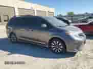 2018 Toyota Sienna XLE with VIN 5TDDZ3DC2JS195045, listed as a Copart auction lot 85872465 with 154,196 mi miles and Clean title. Bid and sale history available at DreamBid. Image 4.