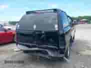 2004 Chevrolet Tahoe Z71 with VIN 1GNEK13Z04R237385, listed as a IAAI auction lot 42683390 with 280,112 mi miles and . Bid and sale history available at DreamBid. Image 6.