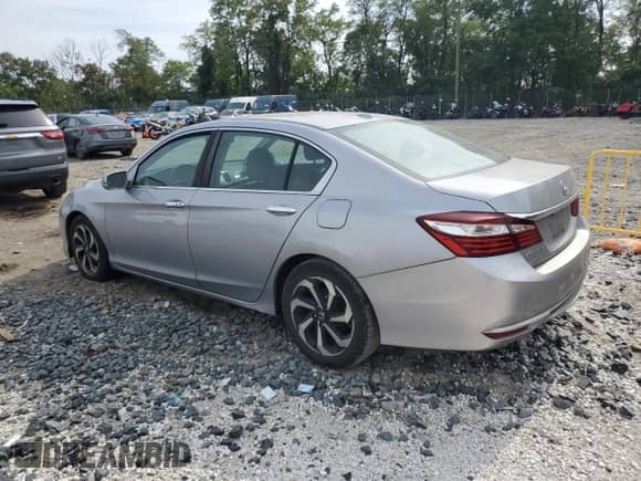 2017 Honda Accord EX-L with VIN 1HGCR2F96HA016778, listed as a Copart auction lot 83850285 with 260,500 mi miles and Clean title. Bid and sale history available at DreamBid. Image 2.