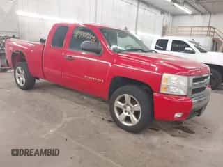 2007 Chevrolet Silverado 1500 1LT z VIN 2GCEK19J171583288, wystawiony jako IAAI lot #43373894 z przebiegiem 213 133 mil mil oraz . Historia ofert i sprzedaży dostępna na DreamBid. Obrazek 1.