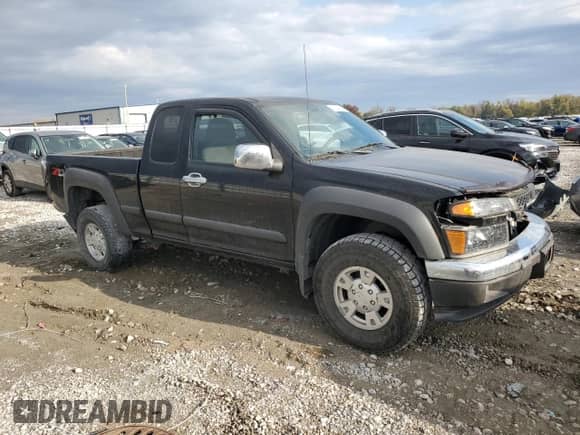 2006 Chevrolet Colorado Work Truck with VIN 1GCDT196768198060, listed as a Copart auction lot 77802484 with 182,693 mi miles and Salvage title. Bid and sale history available at DreamBid. Image 4.