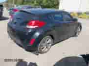 2017 Hyundai Veloster Value Edition с VIN KMHTC6ADXHU310035, выставлен на аукционе IAAI как лот 43348113 с пробегом 149 423 миль миль и . История ставок и продаж доступна на DreamBid. Изображение 4.