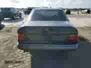 1991 Mercedes-Benz 300 z VIN WDBEB28D0MB487342, wystawiony jako Copart lot #77837294 z przebiegiem 319 175 mil mil oraz Szkoda całkowita • Salvage title. Historia ofert i sprzedaży dostępna na DreamBid. Obrazek 6.