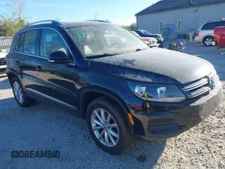 2017 Volkswagen Tiguan Wolfsburg Edition с VIN WVGSV7AX9HW500676, выставлен на аукционе IAAI как лот 43438745 с пробегом 122 223 миль миль и . История ставок и продаж доступна на DreamBid. Изображение 1.