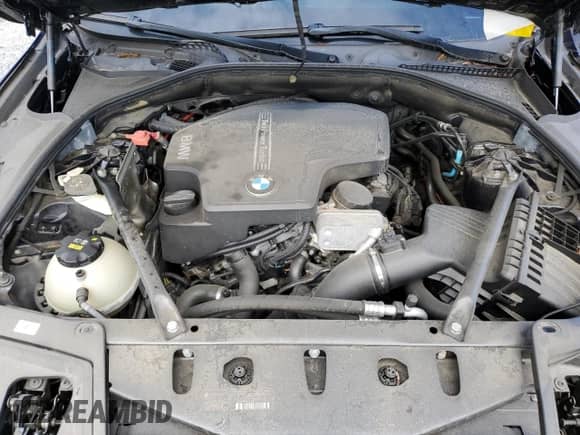 2015 BMW 5 Series 528i xDrive with VIN WBA5A7C54FD627219, listed as a Copart auction lot 84784345 with 112,003 mi miles and Clean title. Bid and sale history available at DreamBid. Image 11.