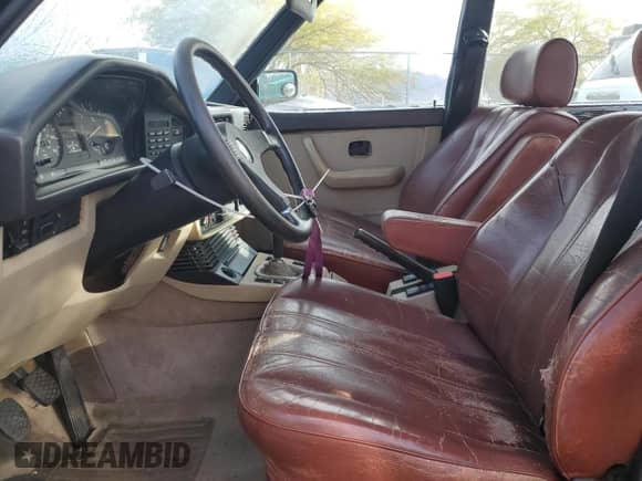 1988 BMW 5 Series с VIN WBADC7405J1717899, выставлен на аукционе Copart как лот 86656734 с пробегом Не указан миль и Чистый • Clean title. История ставок и продаж доступна на DreamBid. Изображение 7.