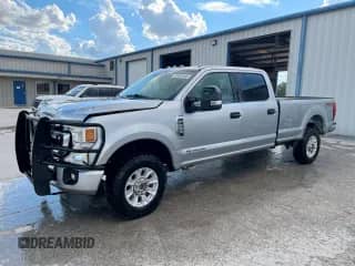 2022 Ford F-250 XL with VIN 1FT7W2BT1NEE65736, listed as a Copart auction lot 85551845 with 111,726 mi miles and Salvage title. Bid and sale history available at DreamBid. Image 1.