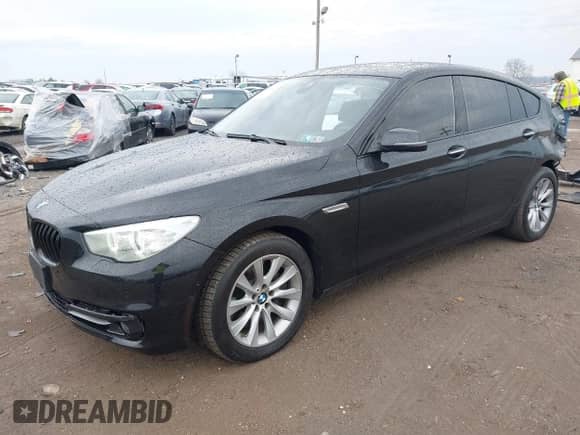 2016 BMW 5 Series 550i Gran Turismo xDrive с VIN WBA5M0C53GD085191, выставлен на аукционе IAAI как лот 41679692 с пробегом 117 326 миль миль и . История ставок и продаж доступна на DreamBid. Изображение 18.