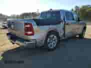 2021 Ram 1500 Longhorn z VIN 1C6SRFKT2MN702877, wystawiony jako Copart lot #86772655 z przebiegiem 65 950 mil mil oraz Szkoda całkowita • Salvage title. Historia ofert i sprzedaży dostępna na DreamBid. Obrazek 3.