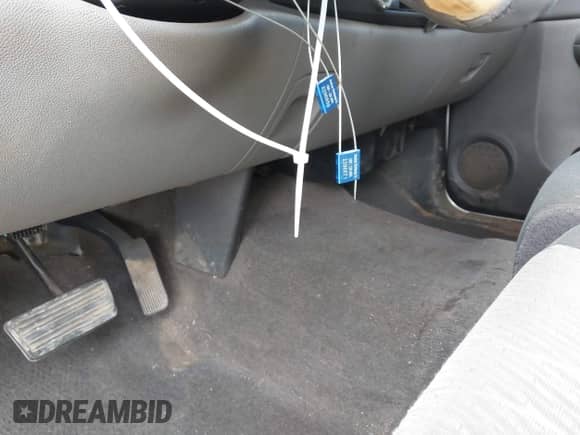 2009 GMC Sierra 1500 SL с VIN 3GTEC13C29G110873, выставлен на аукционе IAAI как лот 42114097 с пробегом 186 452 миль миль и . История ставок и продаж доступна на DreamBid. Изображение 11.