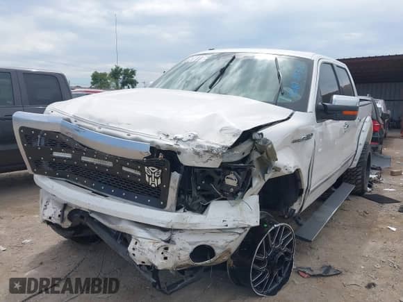 2013 Ford F-150 XLT z VIN 1FTFW1E6XDFC26965, wystawiony jako IAAI lot #42809033 z przebiegiem 203 209 mil mil oraz . Historia ofert i sprzedaży dostępna na DreamBid. Obrazek 2.