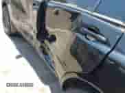 2007 Toyota Highlander z VIN JTEGW21A370018014, wystawiony jako IAAI lot #42821986 z przebiegiem 255 900 mil mil oraz . Historia ofert i sprzedaży dostępna na DreamBid. Obrazek 6.