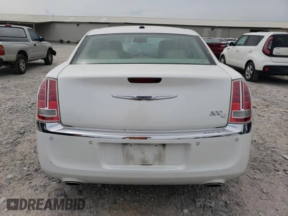2011 Chrysler 300 C с VIN 2C3CA6CT0BH528112, выставлен на аукционе Copart как лот 62569155 с пробегом 51 782 миль миль и Списание • Salvage title. История ставок и продаж доступна на DreamBid. Изображение 6.