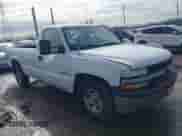 2002 Chevrolet Silverado 1500 z VIN 1GCEC14WX2Z146163, wystawiony jako IAAI lot #41520765 z przebiegiem 195 742 mil mil oraz . Historia ofert i sprzedaży dostępna na DreamBid. Obrazek 1.